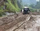 आलेख-बर्खामा हिलो, हिउँदमा धुलोः दमक-चिसोपानी सडक