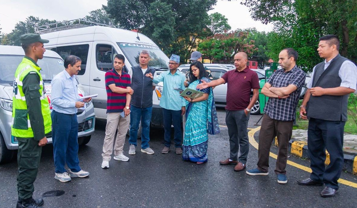 अलपत्र यात्रुको उद्धारका निःशुल्क यातायात सुरु