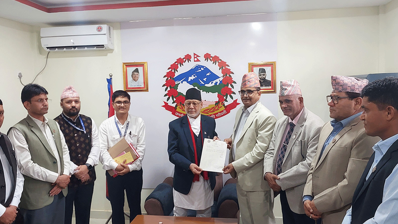 सुदूरपश्चिमको मुख्यमन्त्रीमा भट्ट नियुक्त
