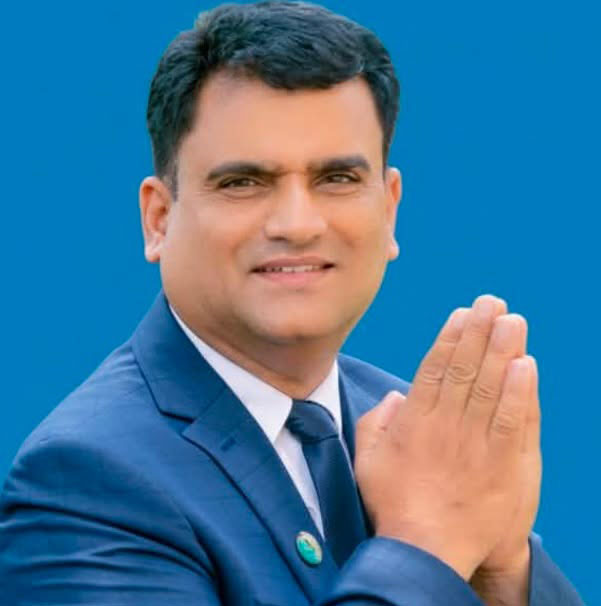 विपद्को अवस्थामा आलोचना होइन, सहयोग र सहकार्य गर्न एनआरएनए प्रवक्ता सोम सापकोटाको आग्रह