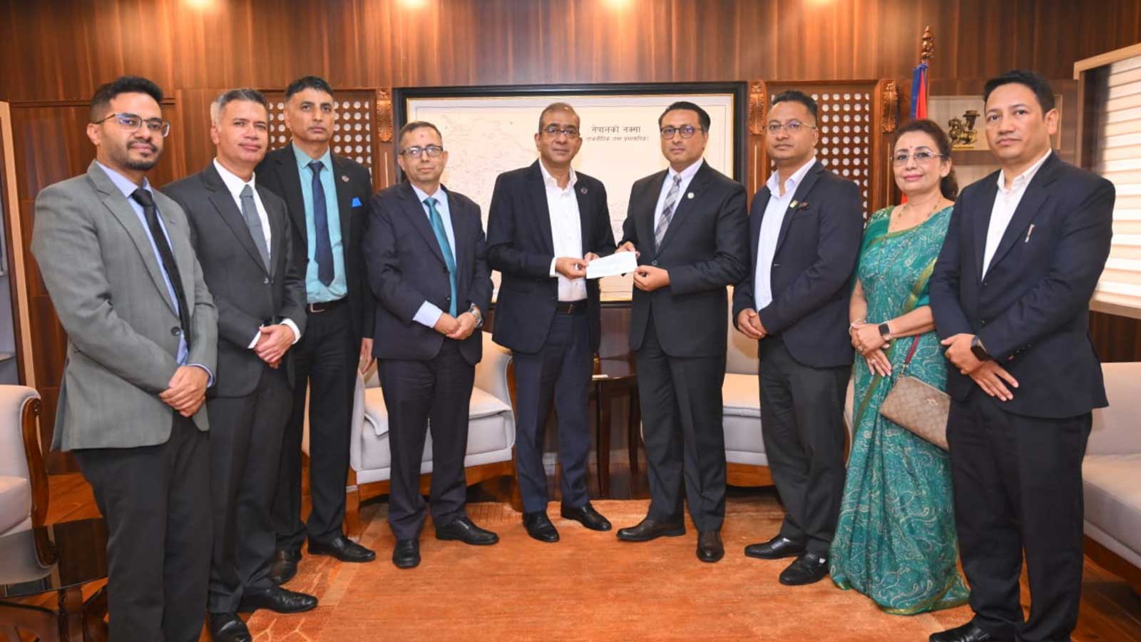 एनएमबि बैंकद्वारा भोटेकोशी बाढीपीडितलाई ३ करोड ६१ लाख सहयोग