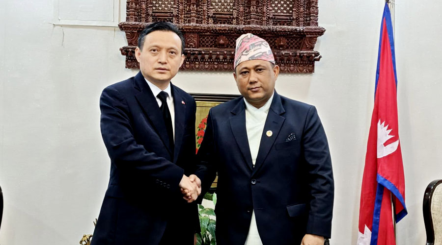 परराष्ट्रमन्त्री शिशिर खनाल र नेपालका लागि चिनियाँ राजदूत बीच भेटवार्ता, ‘क्लाइमेट जस्टिस क्षतिपूर्ति’ माग्ने नेपालको नीति नरहेको स्पष्ट